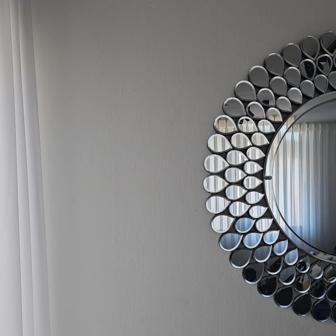 how to use mirrors in your home